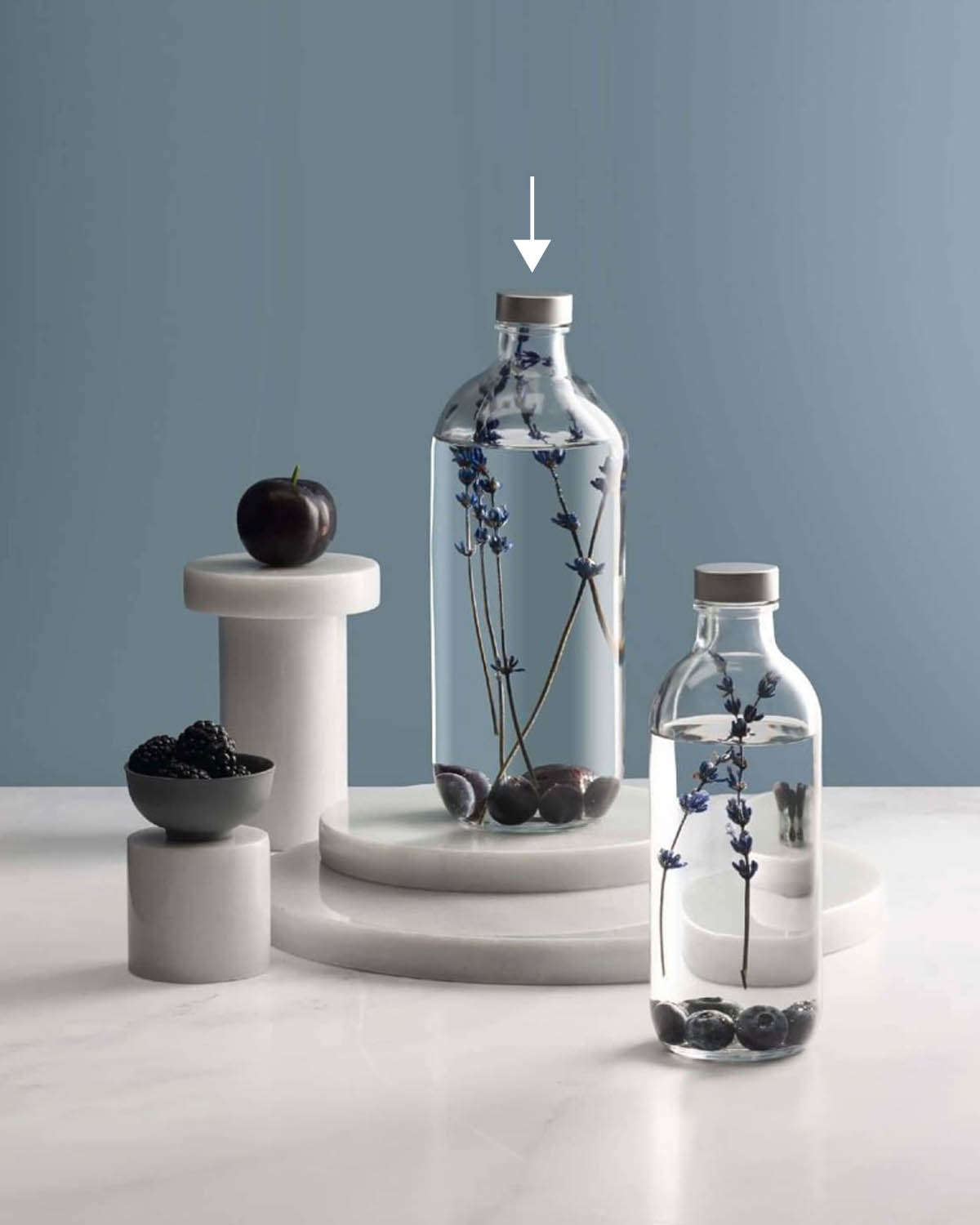 Iko fles met dop 1,1 l Bedrukt of Lasergravure  of Gravurelook  sfeerfoto 2