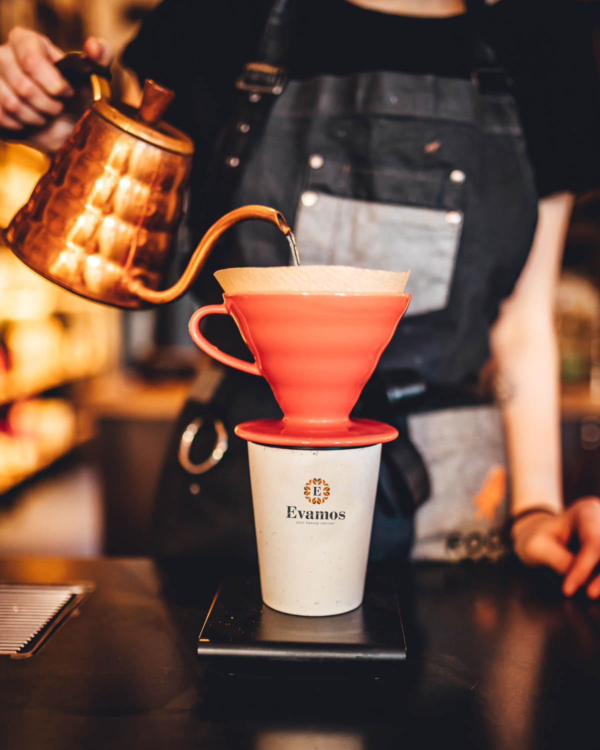 Circular&Co Coffee reisbeker wit 227 ml Bedrukt (full color) sfeerfoto 3